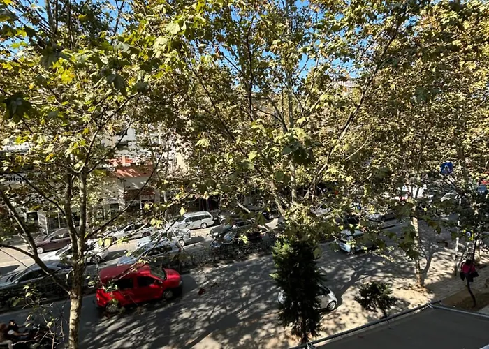 Bejartapartment2 公寓 *